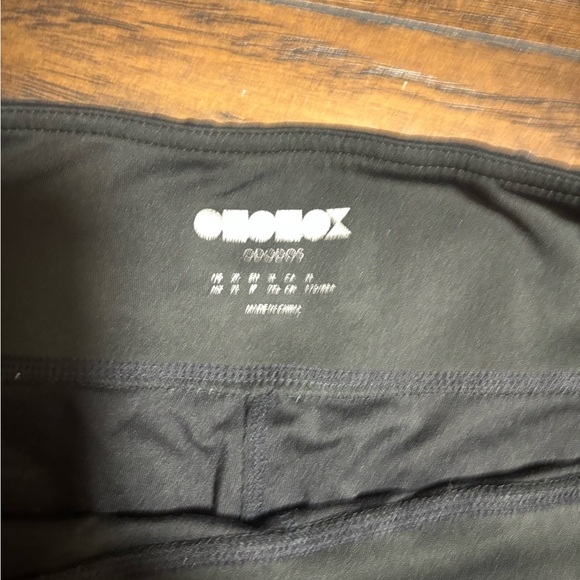 Black ODODOS Size XL Black Leggings cropped - Picture 6 of 6